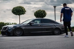 真正的德系VIP大佬座驾，奔驰S500L气动姿态改装案例