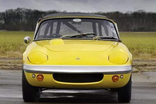 老款比新款优秀？3款换代失败的车型，再牛的车企也会犯错