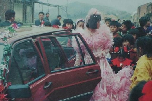 问一下：如果老款桑塔纳复产，你会为情怀买单吗？