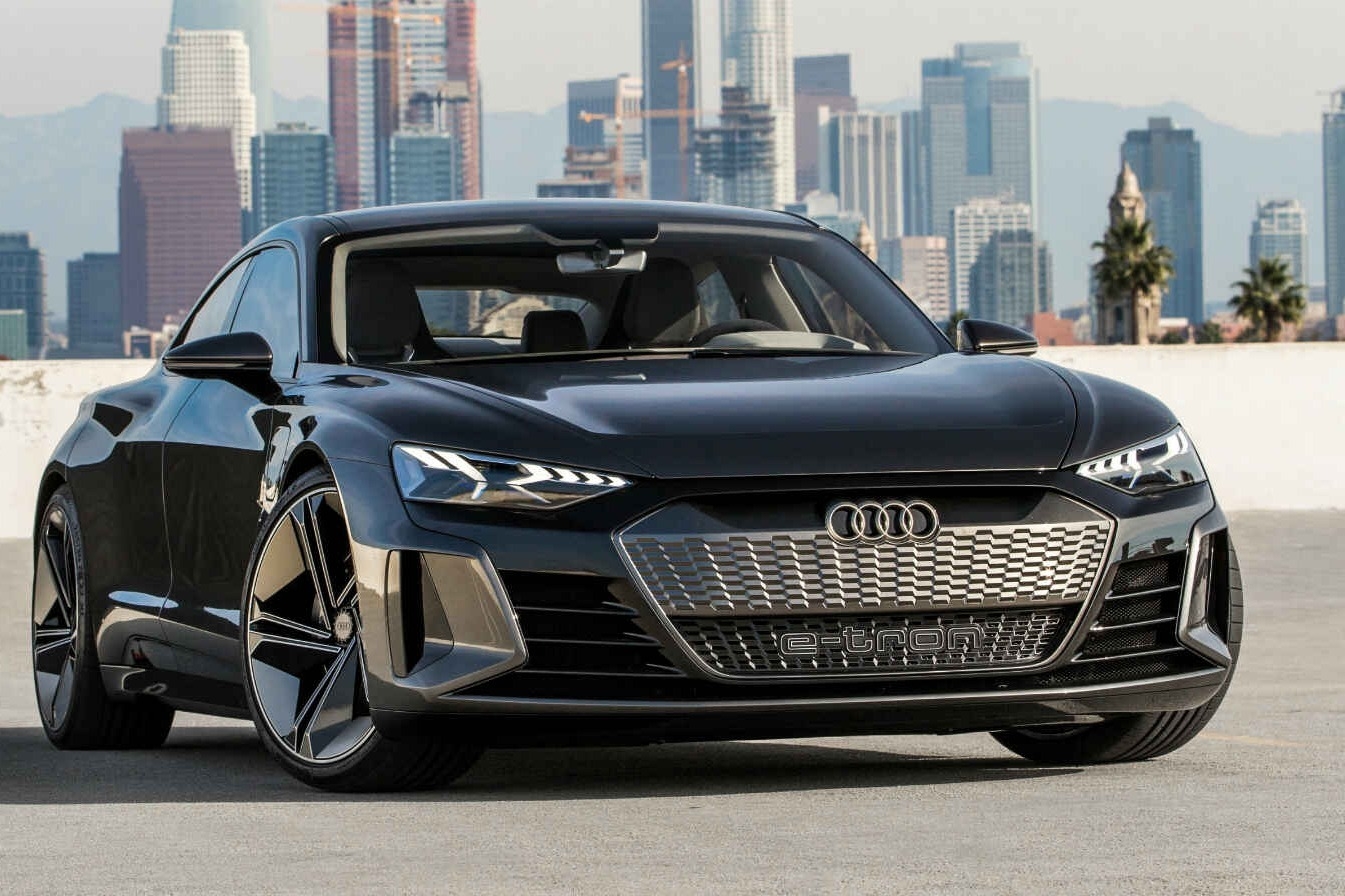 反派版A7，奥迪e-tron GT这颜值给几分