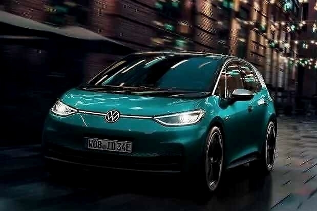 三雄争霸！大众、丰田、通用电动车战略和产品规划都在这里了