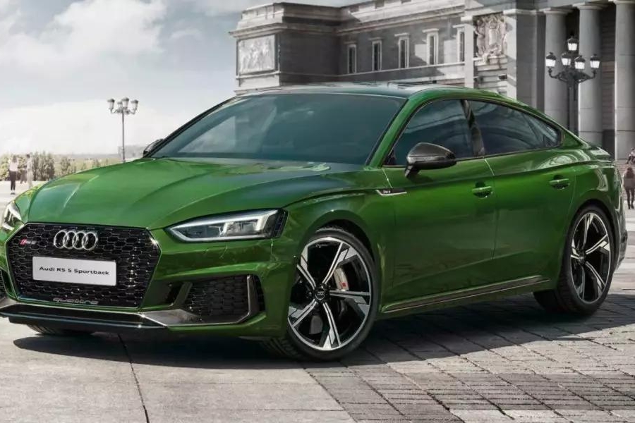 奥迪钢炮卷土重来，价格怒降40万，配2.9T引擎，百公里加速3.9秒