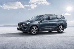 轱辘日报|五菱全系产品升级国六B，全球原油期货暴跌，起亚推出创新免息金融政策