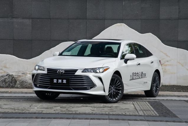 20万级，日系PK德系！亚洲龙与大众CC怎么选？