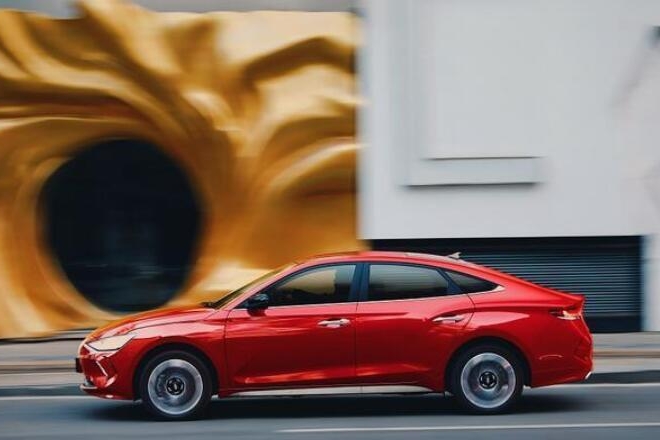 气场不输特斯拉 续航490km +16项ADAS辅助 网友：值得买