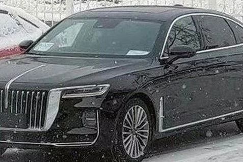 看个新车丨2.0T才是真正主力，全新红旗H9对比详解