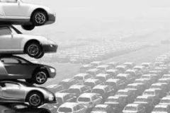 2月车市狂跌8成至25万辆，活下去成最迫切目标 | 一句话点评