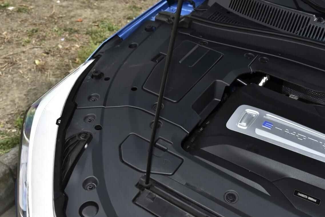 10.58万起，奔腾T77 Pro升级不加价，还有终身质保大礼包