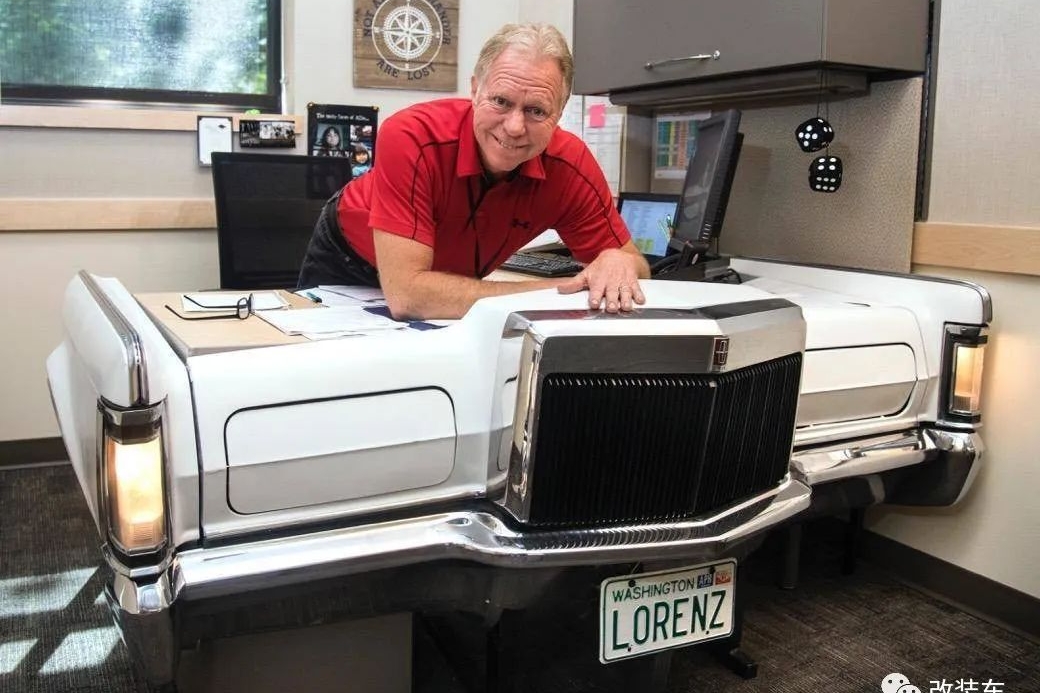 本田粉打造红头茶几，在这上面泡茶会很享受吧