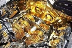 5000公里换一次机油是“扯淡”？维修工：不想换发动机就别这么换