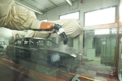 【汽车年轮】T77 PRO背后的工艺奥秘你造吗？一汽奔腾首秀“透明工厂”直播解密