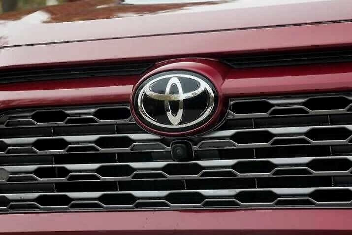 仅售2.38万辆，同比下滑70.2%，丰田遭遇近20年在华最大跌幅