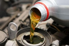 专用机油是噱头，价高质差问题多，4S店一直在忽悠用户？丨车市3·15吐槽直播