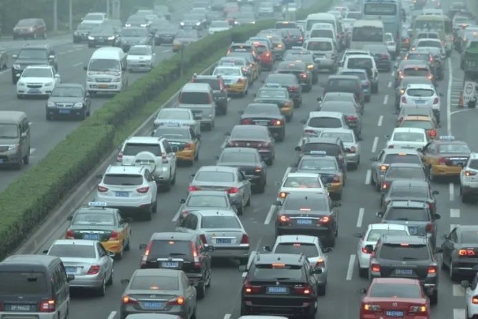 2月车市销量或同比跌八成，车商感叹：何时可止？