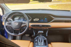 没想到买了第二代传祺GS4后，爱上的居然是它