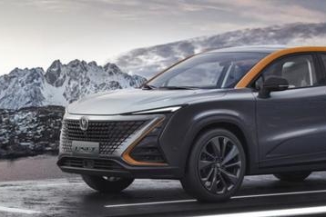 长安引力奇幻降临！上一次这么吸引眼球的还是丰田CH-R！