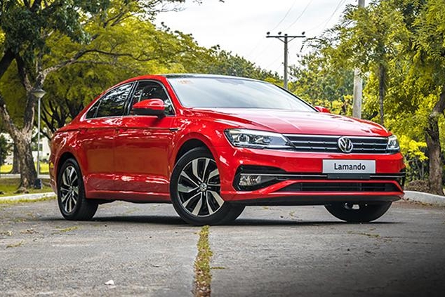 曾经的颜值担当，如今销量只有速腾1/3，凌渡为何下滑如此严重？