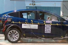 只有大屏和自动驾驶？特斯拉的安全性同样领先行业