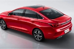 长安“PLUS家族”再添新成员！逸动PLUS预售7.29万元起