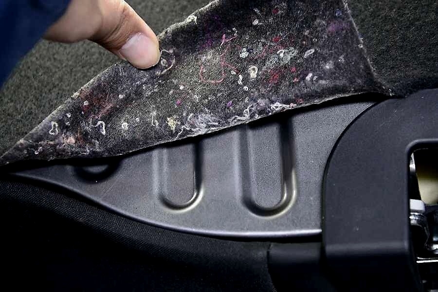 这辆车喜欢的人特别喜欢，不喜欢的人特别不喜欢