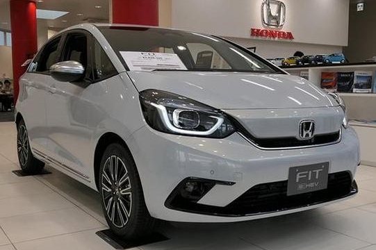 新飞度实车，配超实用魔术座椅，能同步引入国内就好了