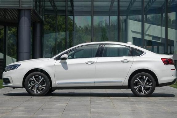 卖出国产价的合资车，底盘比雅阁好，变速箱比朗逸可靠，动力充沛