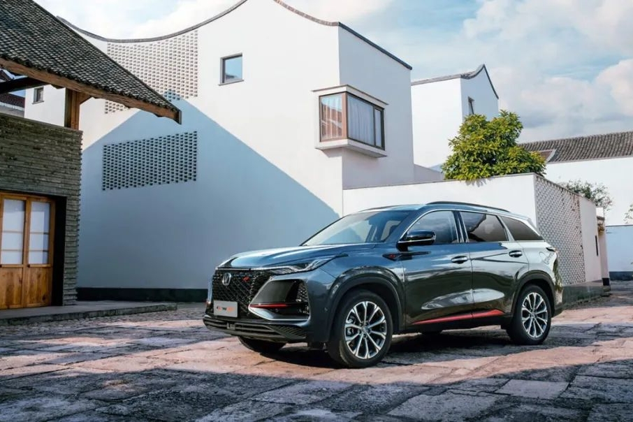 国货当自强，这几款自主SUV居然能在中保研碰撞测试拿高分？