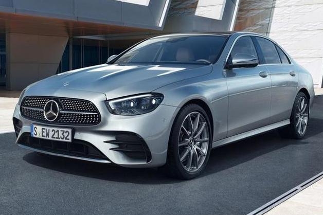 没有奥迪A6L大气？奔驰新E级来了，关于外观，网友评论一边倒？