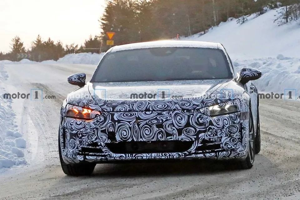 雪佛兰开拓者内饰官图发布，钢铁侠的奥迪座驾要量产…丨今日车闻