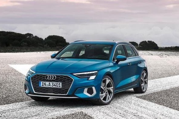 全新奥迪A3对比奔驰A级 入门豪华车谁更胜一筹？