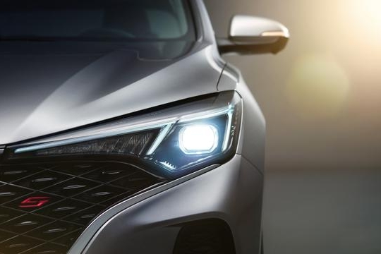 预售在即，逸动PLUS全面焕新，火力全开