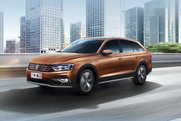 很实用的大众车，跟宝来一个等级，9万多出头，低配就够用