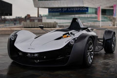 整车重量仅570KG，加速只需2.7秒，这台单座跑车不简单