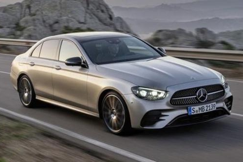 新款奔驰E级发布，看完这外观，网友：抓紧时间买现款吧