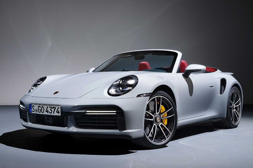 全新保时捷911 Turbo S拥有640hp马力