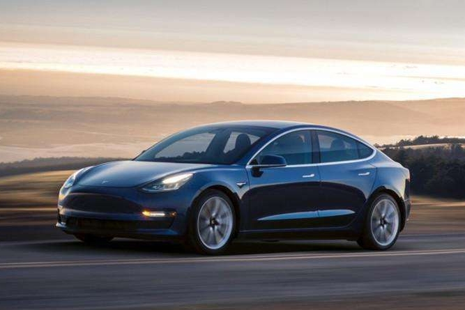 2020欧洲年度车：花了半年时间挑刺，最后冠军竟是标致208