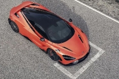 迈凯伦765LT发布：英国人的智商税收割机｜线上日内瓦