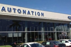 受疫情影响，美国车市将接受大“烤” | 一句话点评