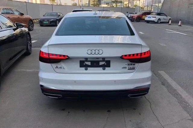 中期改款A4L或4月上市，采用A6L车尾造型，3系、C级慌了