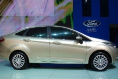 谁说只有中国人喜欢三厢车？这些特供三厢车世界各地都喜欢