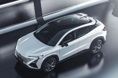 高尔夫GTI?奔驰E级？今天居然有五款重磅新车发布