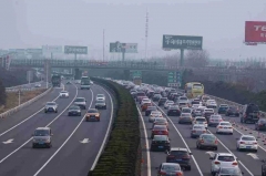 是时候放开汽车限购了？