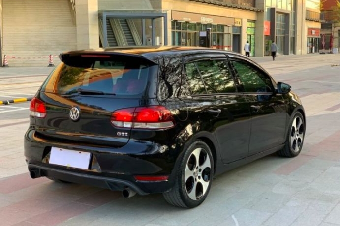 十万以内也能买到小钢炮，不信你瞧瞧这哥儿仨