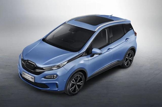 11.99万元起售，NEDC续航421km，BEIJING EX3 R500怎么样？