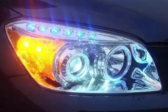 车子出现这三种现象别去维修，莫慌