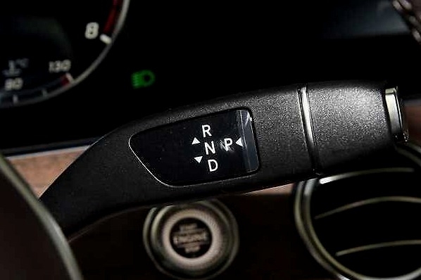 最个性的汽车档杆，“大鸡腿”上榜，最后一款太可惜！