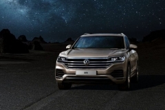 60万就能买中大型豪华品牌SUV，发现/途锐/XC90谁更值得买？