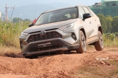 卖点皆荣放 威兰达青出于蓝，为何难胜于蓝？