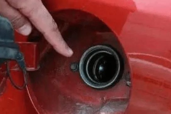 史上最“贵”的两起车祸，丰田赔偿17亿，而它赔偿330亿