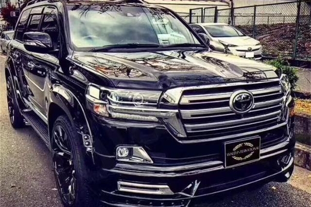 酷路泽的实力，就像“金爷”一样，豪横的人，低着头都豪横